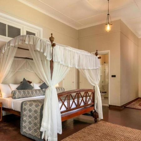 Castle Hill Bungalow Kandy Esterno foto