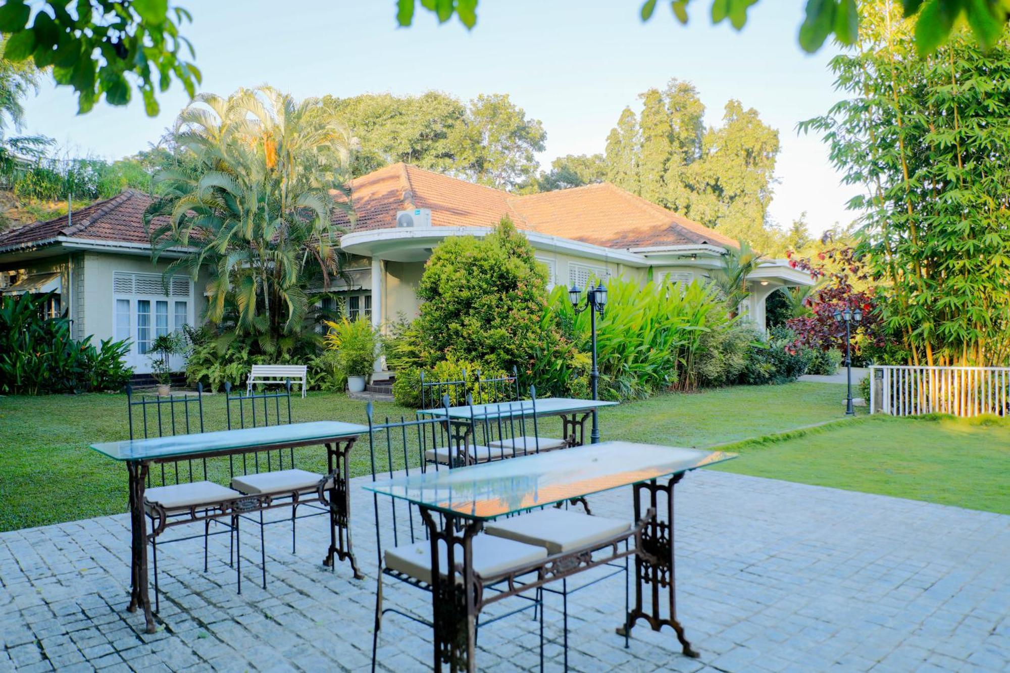 Castle Hill Bungalow Kandy Esterno foto