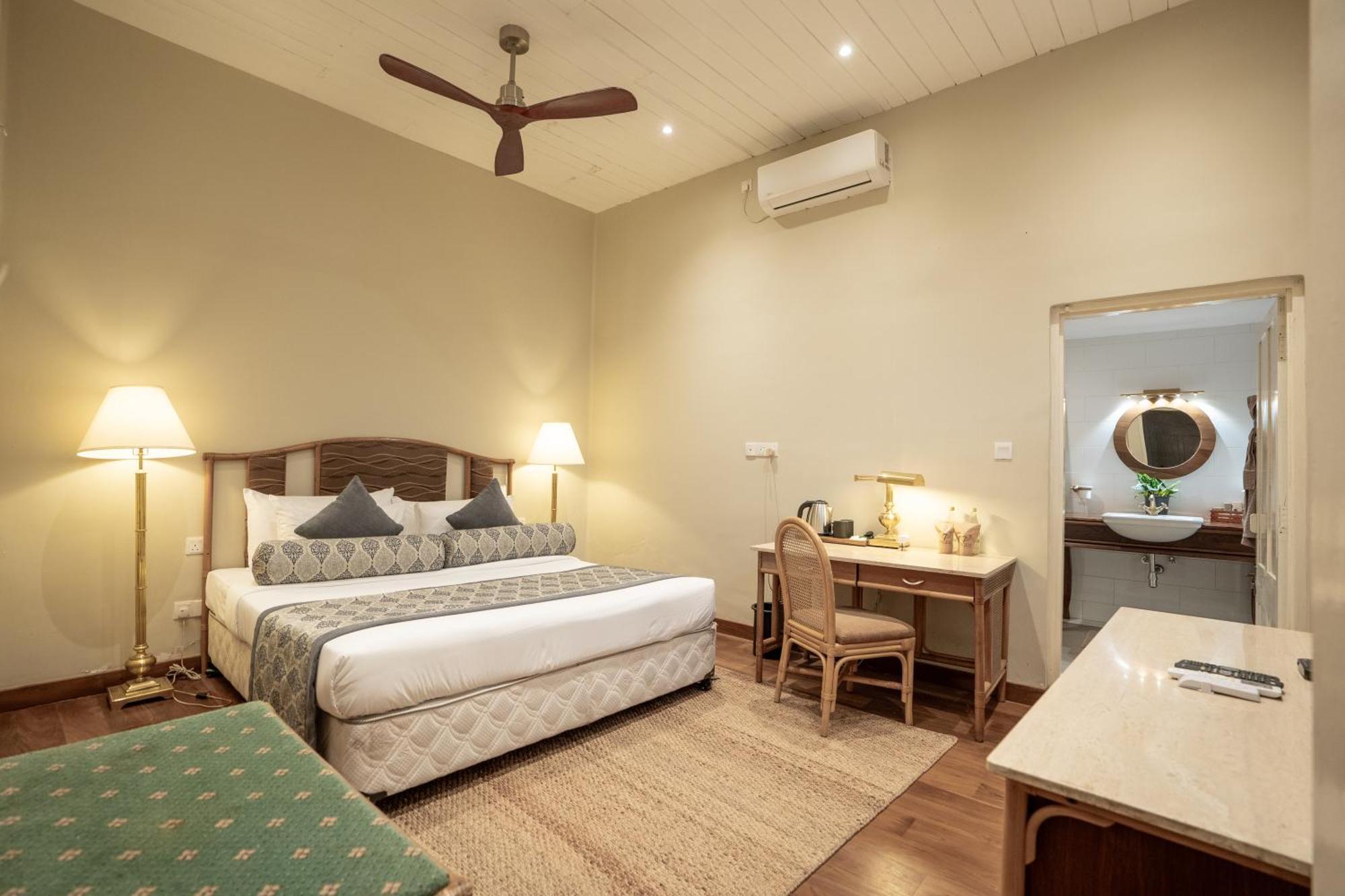 Castle Hill Bungalow Kandy Esterno foto